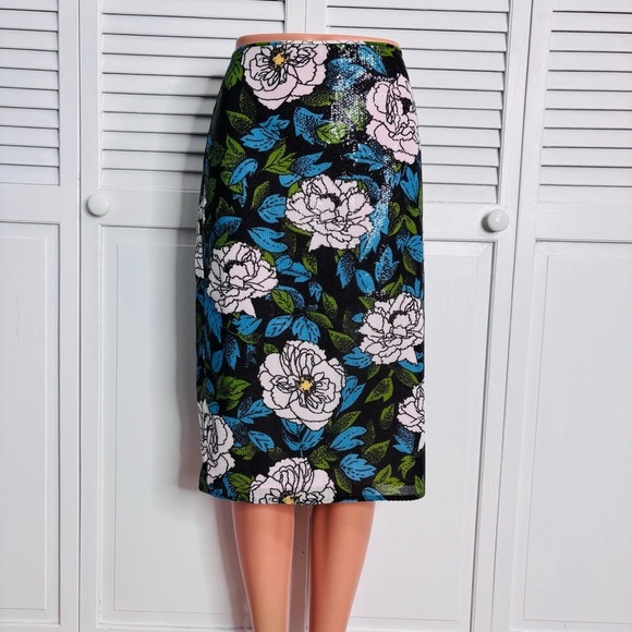 DIANE VON FURSTENBERG Boswell Sequined Floral Pencil Skirt Size 10 - Picture 2 of 10